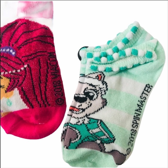 FREE w/20+purchase NWT kids character ankle socks - Picture 4 of 5